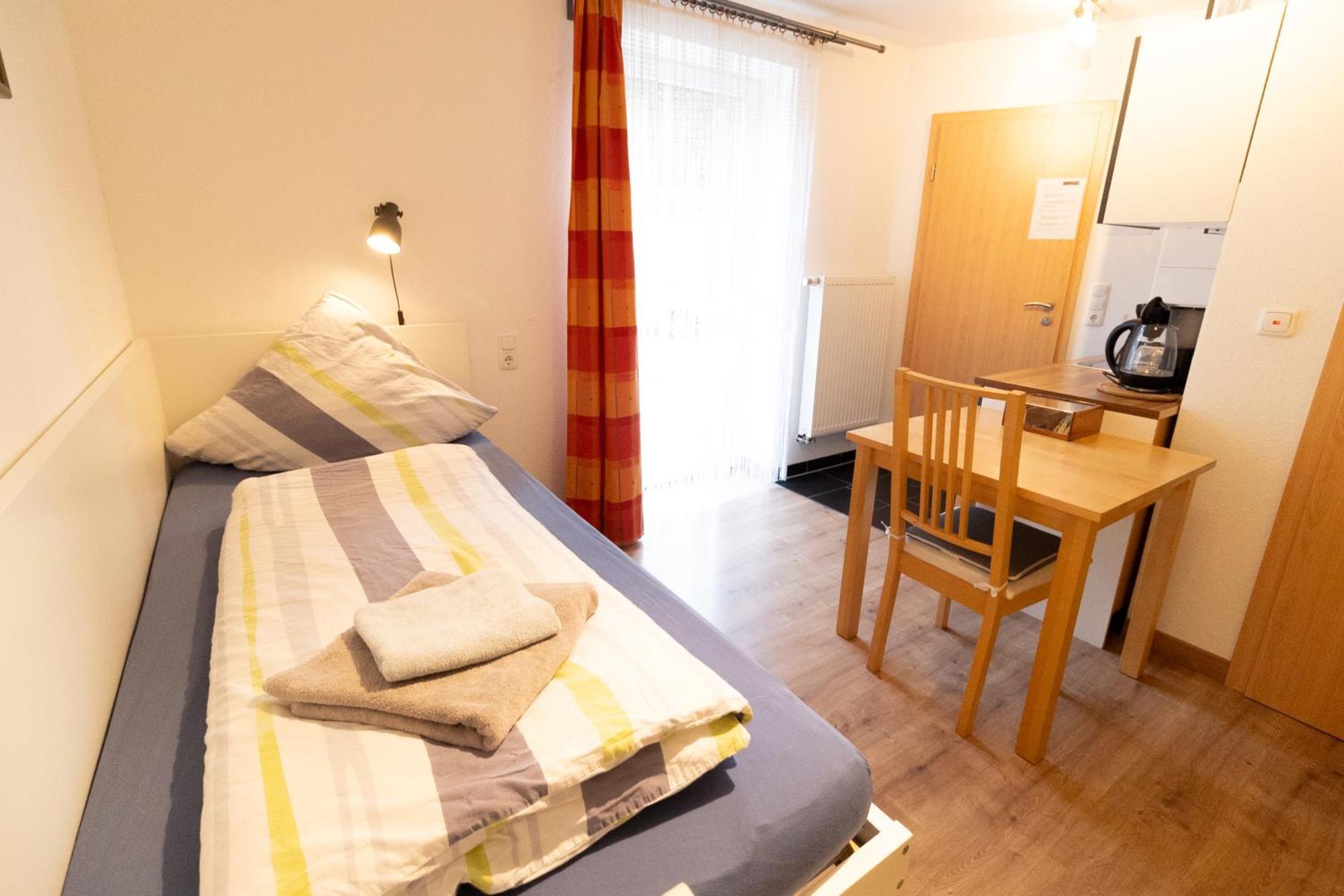 Gaestezimmer Am Alten Kaffee Hof Suderburg Bagian luar foto