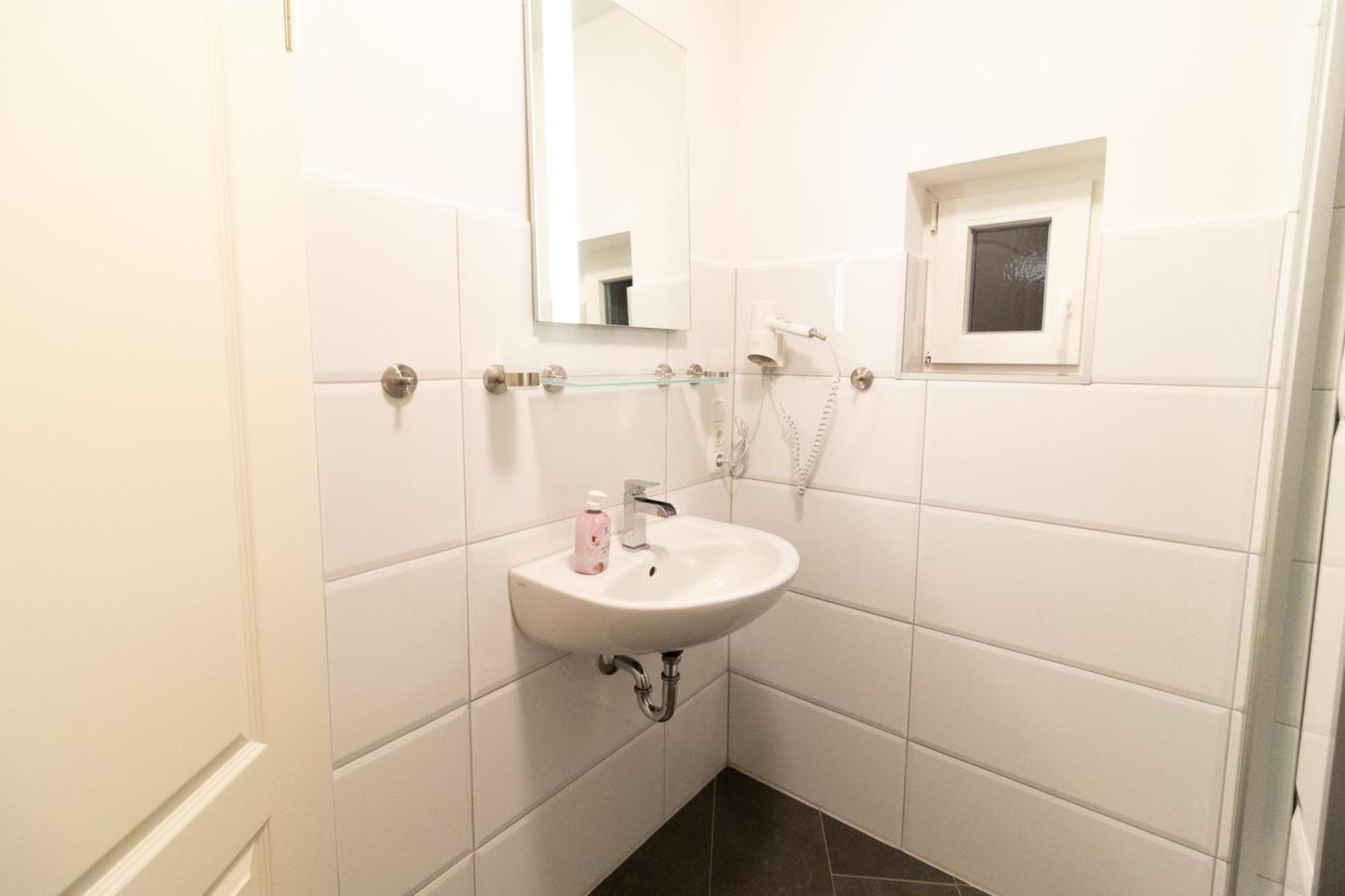 Gaestezimmer Am Alten Kaffee Hof Suderburg Bagian luar foto